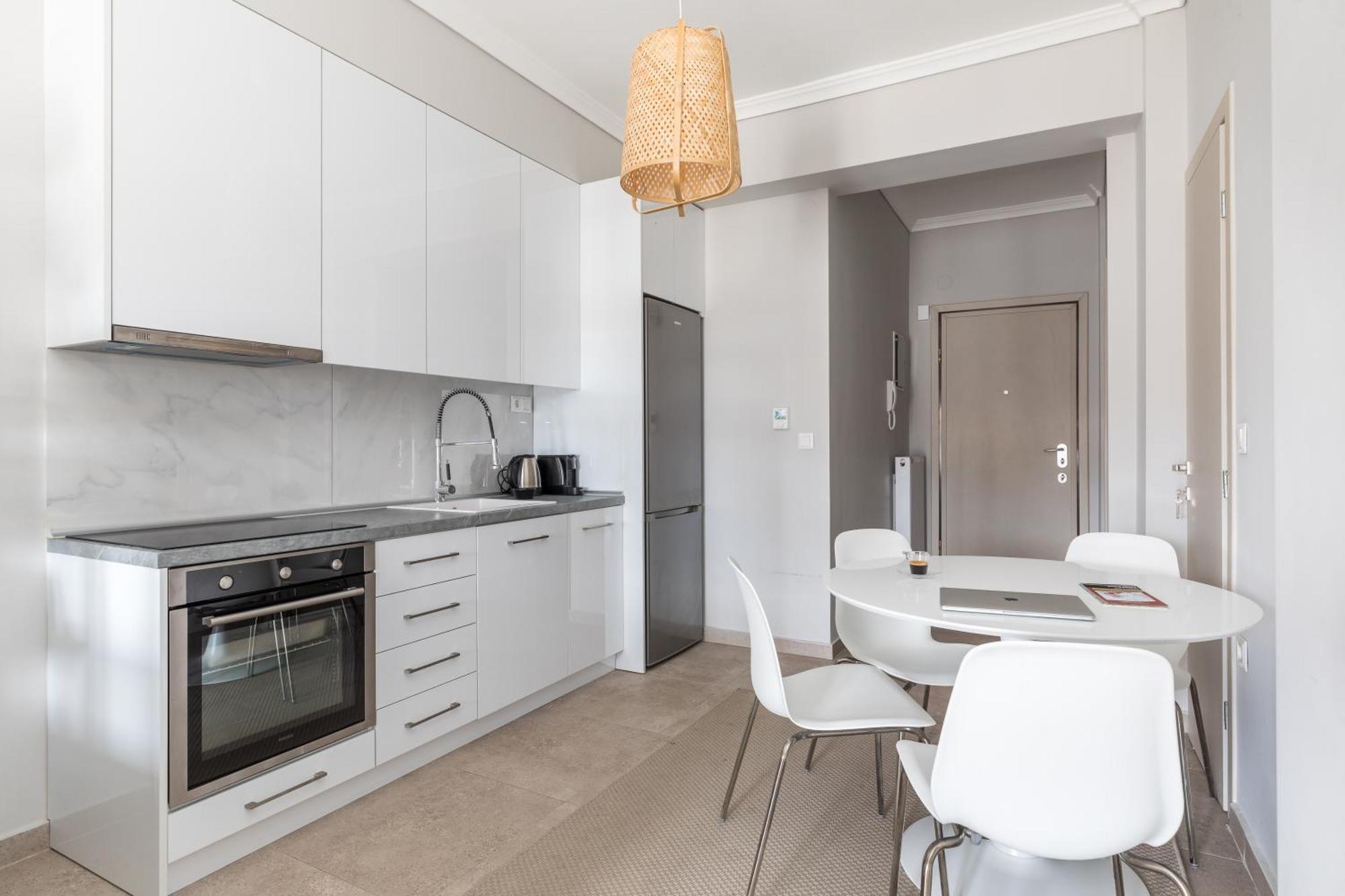 Sunshine By Halu! City Centre Family Retreat Tesalonika Bagian luar foto